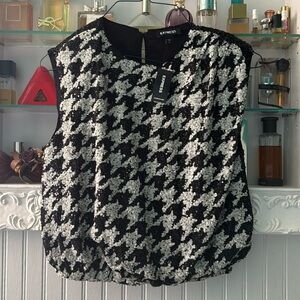 Express sequin top
